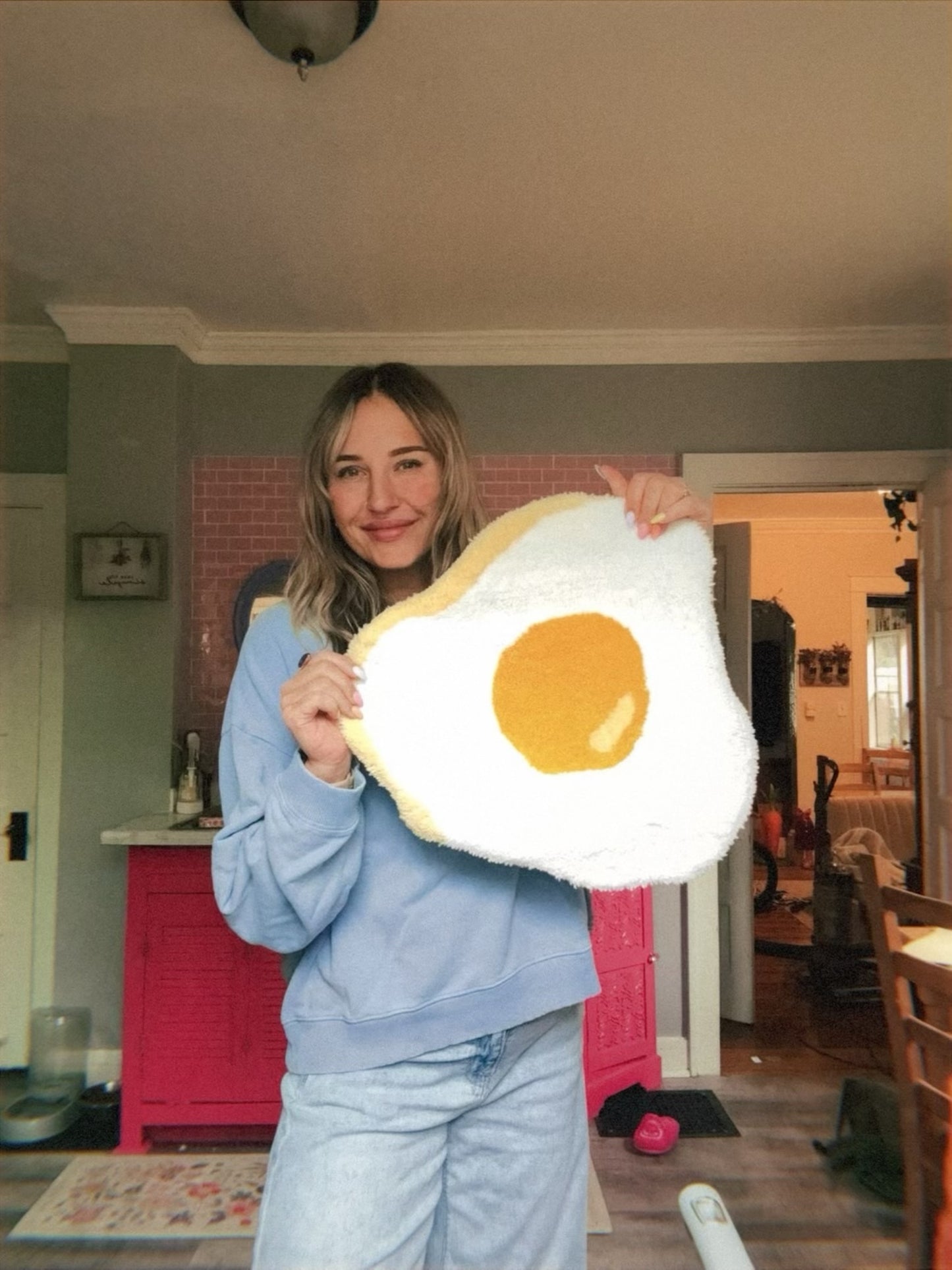 Tufted Wall Art (Fried Egg)